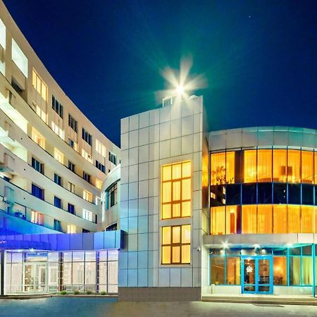 แบล๊คซี เคียฟ โฮเต็ล Hotel ภายนอก รูปภาพ